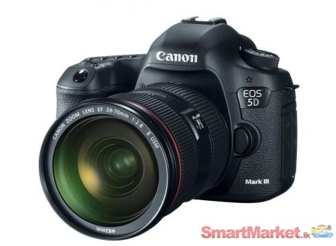 New Nikon D800E DSLR and Canon EOS 5D mark 3