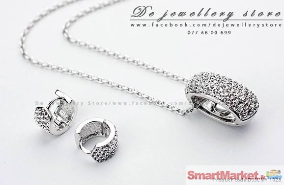 Elegant Crystal Jewellery set - Silver Star
