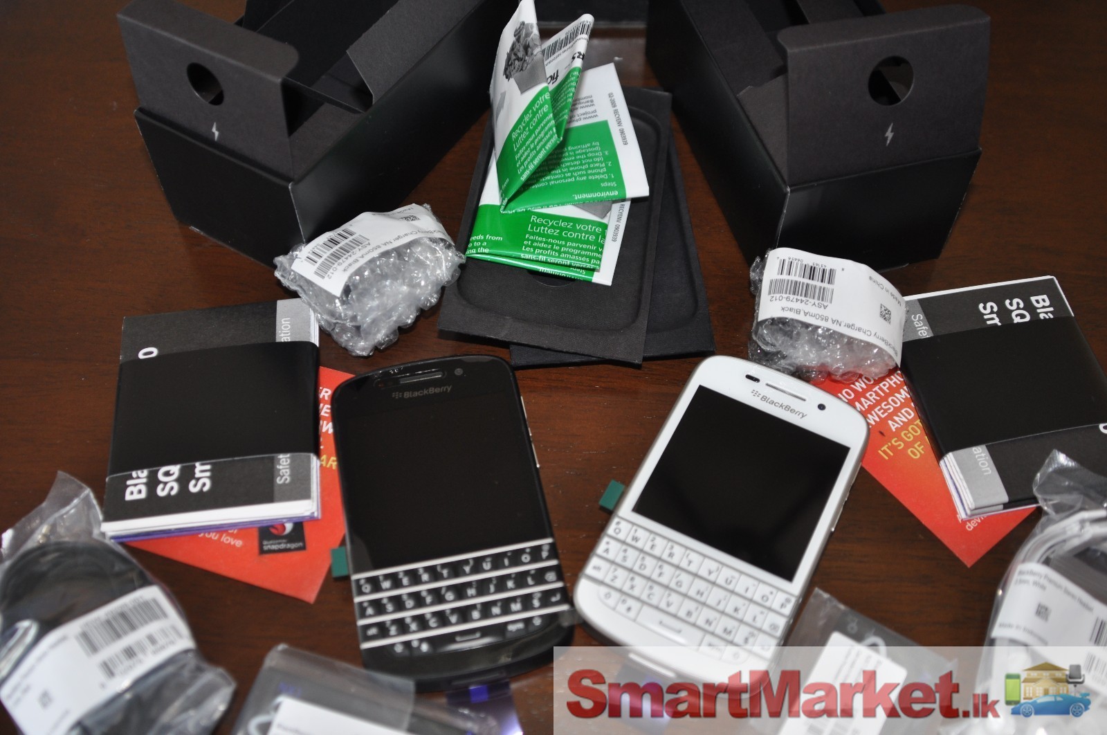 Buy Original Blackberry Q10, Blackberry Z10,Apple iPhone 5, Samsung Galaxy S4