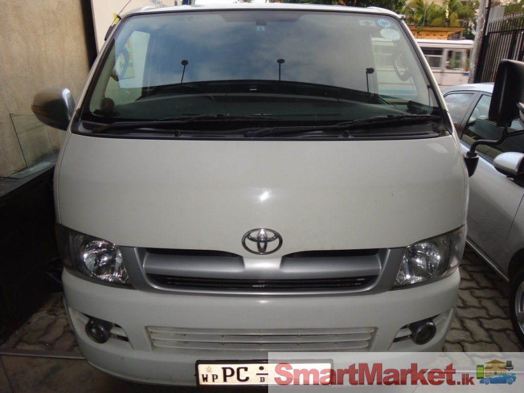 Toyota Hiace KDH200 DX For Sale
