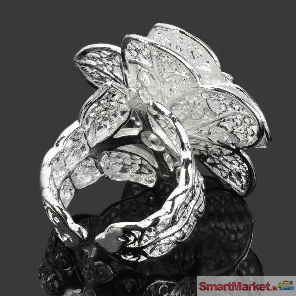 Flower Shaped Silver Ring