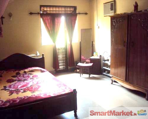 FIVE BED ROOMED HOUSE SITUATED DOWN AUTHUR V. DIAS MAWATHA-BY THE PANADURA JUNCTION