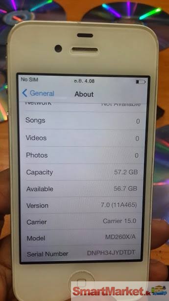 IPhone 4s with full set (Factory Unlock) white color