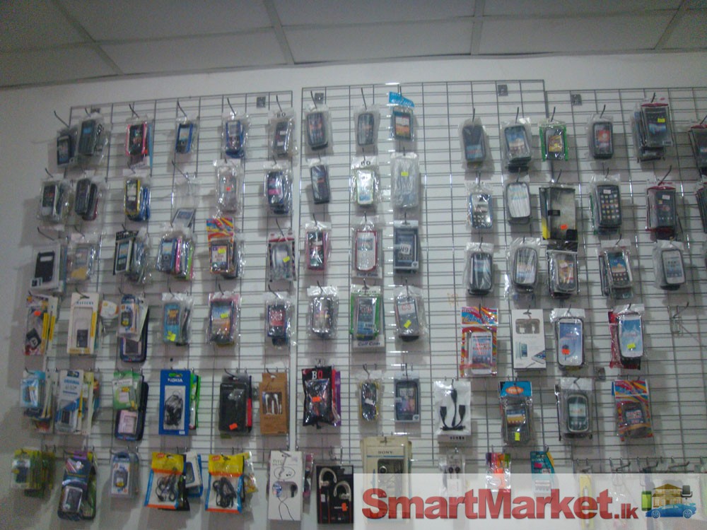 Phones & Accessories Shop to be Rented