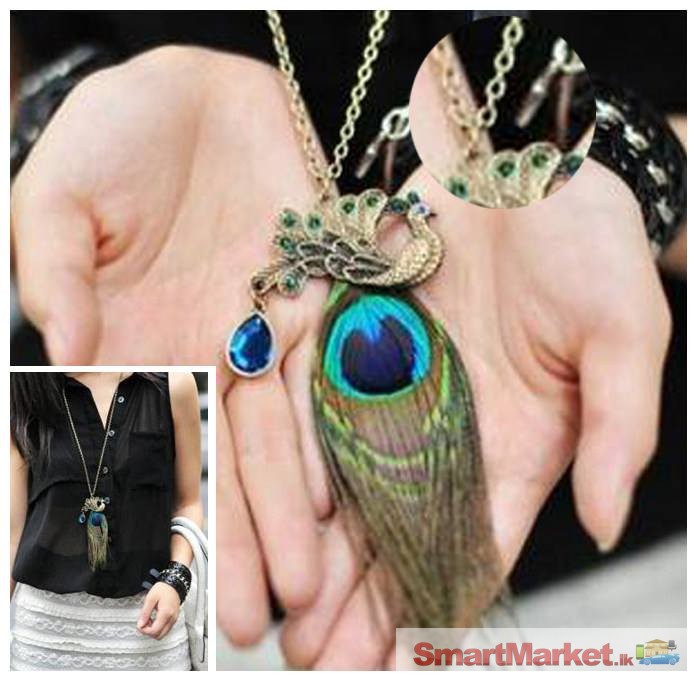 Peacock Feather Pendant Necklace– NEW ARIVAL !!!!
