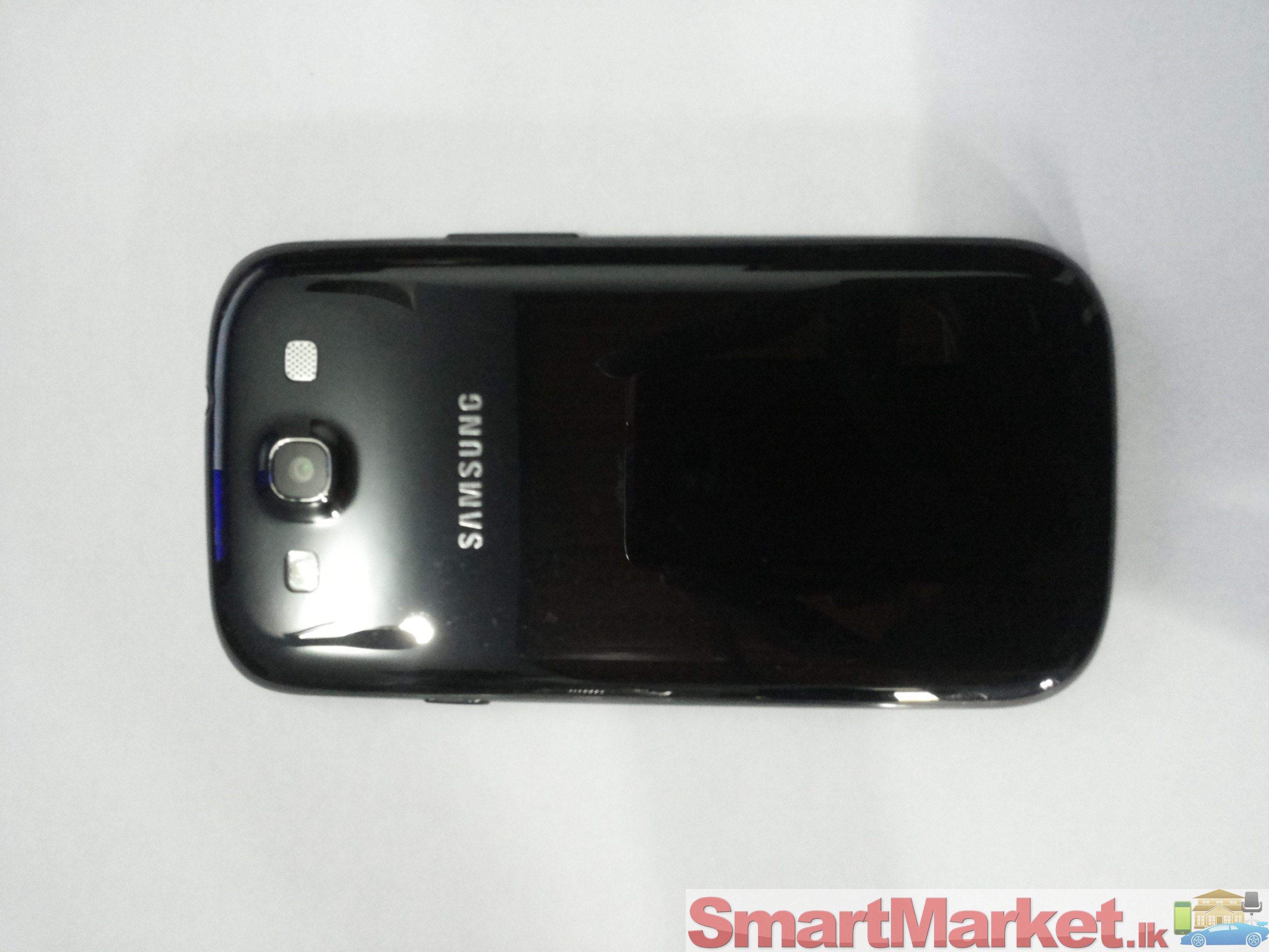 Samsung Galaxy S3 BLACK + 4 Covers FREE