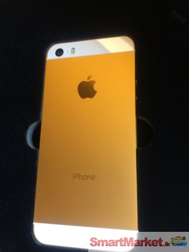IPhone 5S - 64GB -24k 24ct GOLD / White