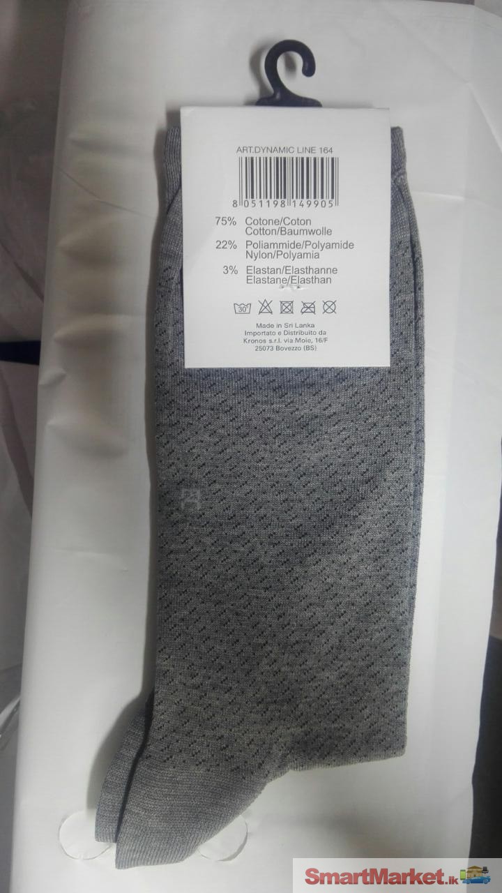 Exporting quality socks