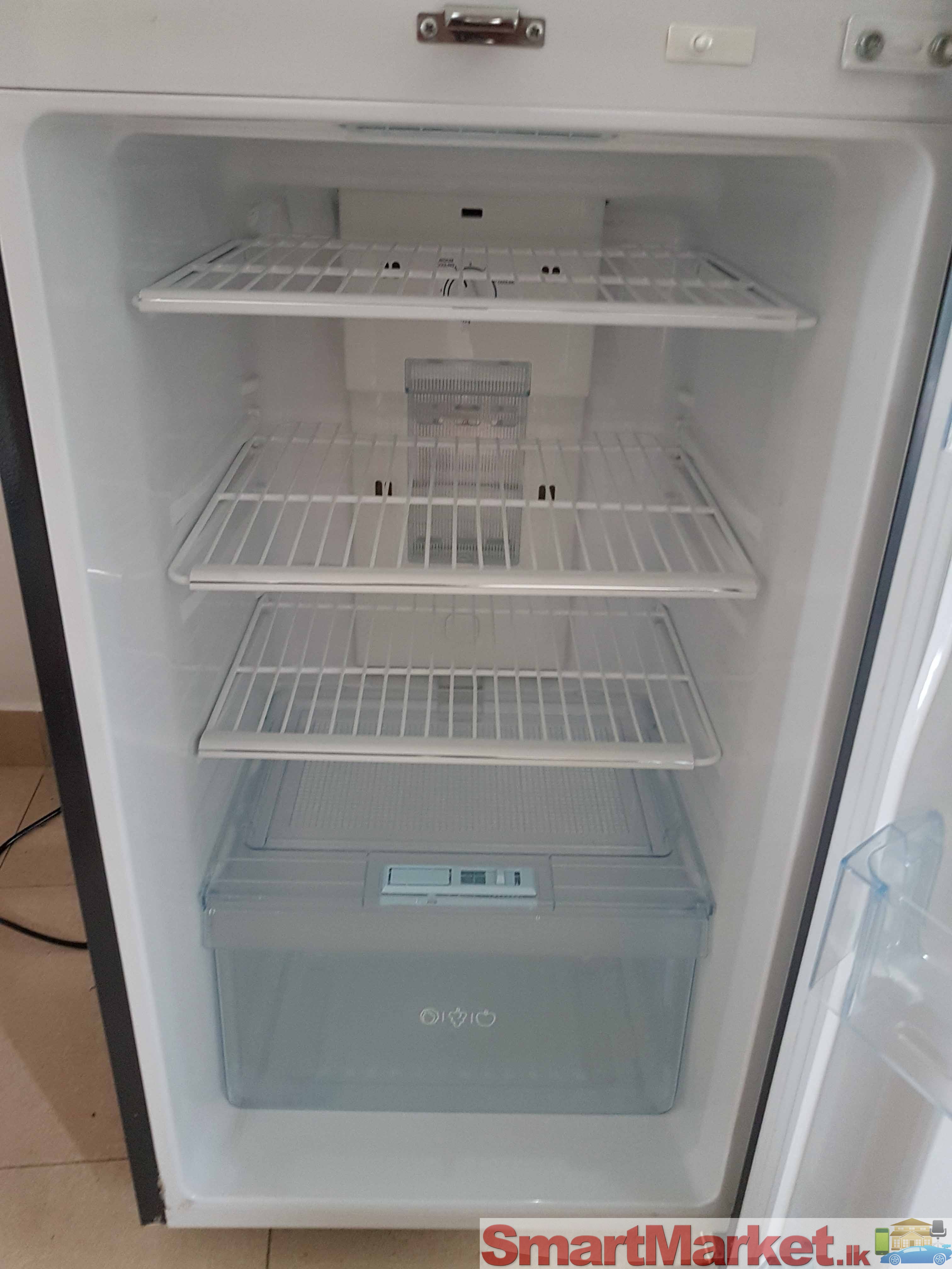 LG double door refrigerator / fridge