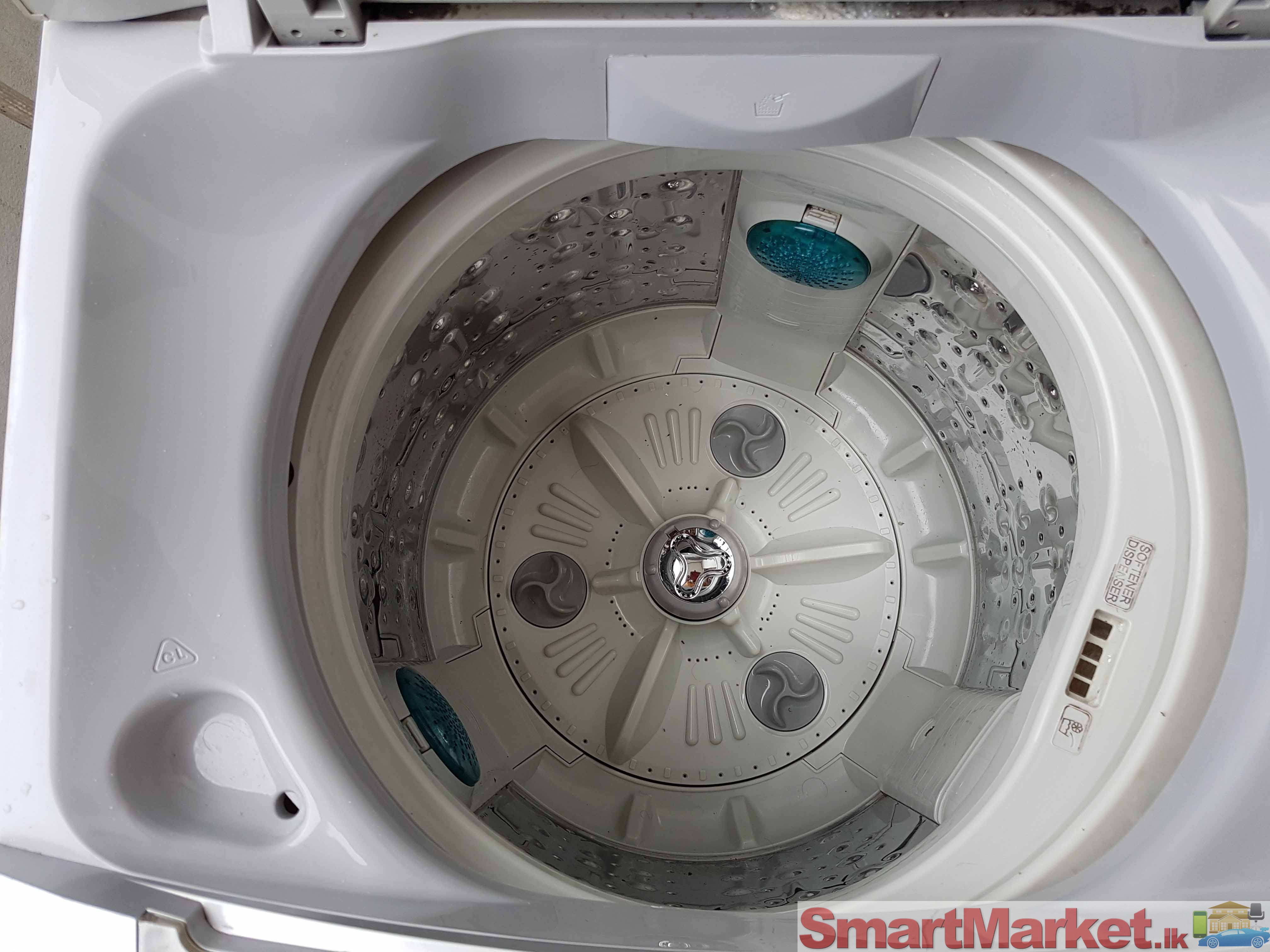 LG 10.5KG Washing Machine