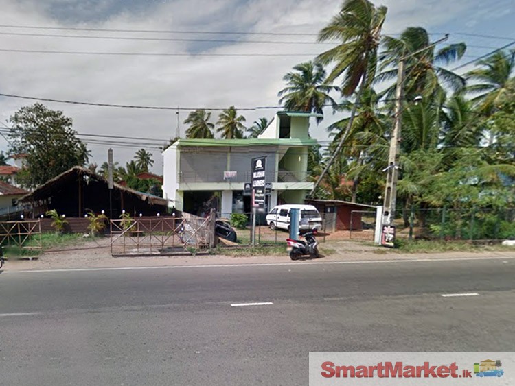 Commercial or Residential Land with Houses for sale in kurana, Negombo.