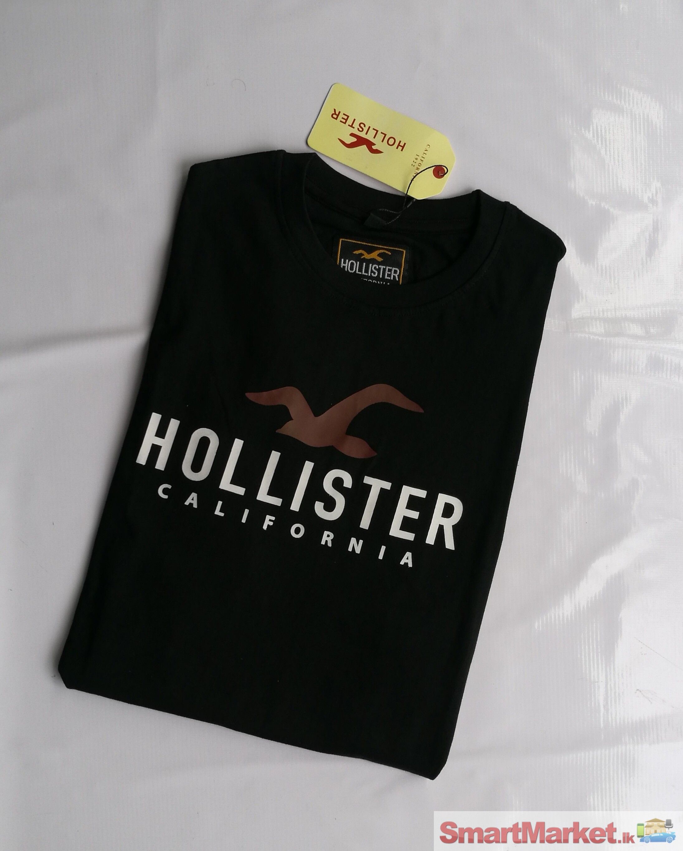 Hollister Crew Neck Tee Shirts