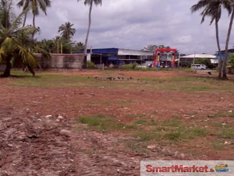 Prime Commercial Property for Sale in Kurana facing Colombo Road.