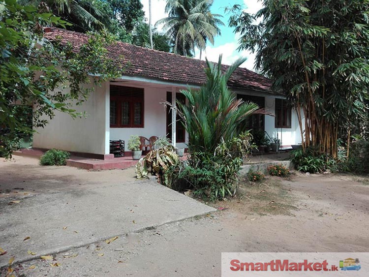 48 Perches Land with House for Sale in Minuwangoda