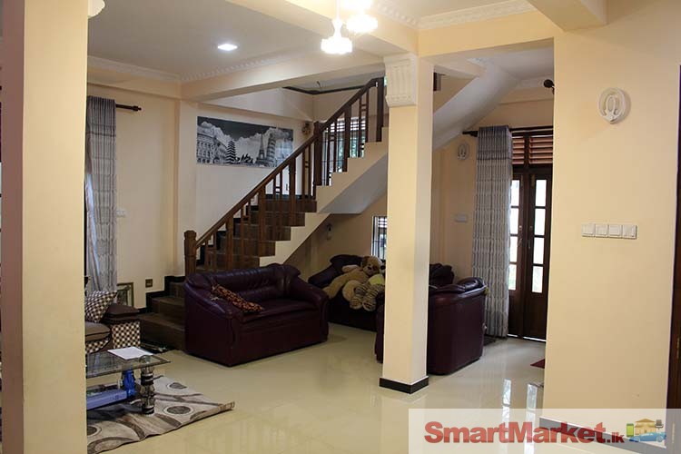 Brand New Two Storied House for Sale in Heart of Minuwangoda Town.