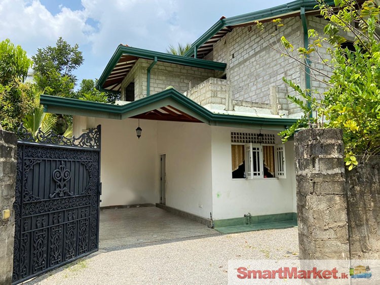 Two Storied House for Sale in Indigolla, Gampaha.